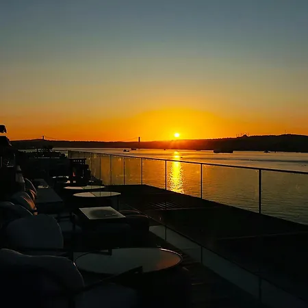 Jw Marriott Bosphorus Hotel 5*