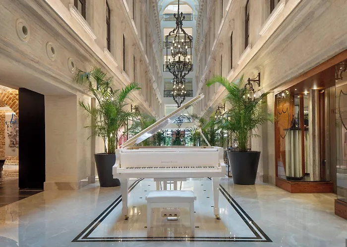 Отель Jw Marriott Bosphorus Стамбул